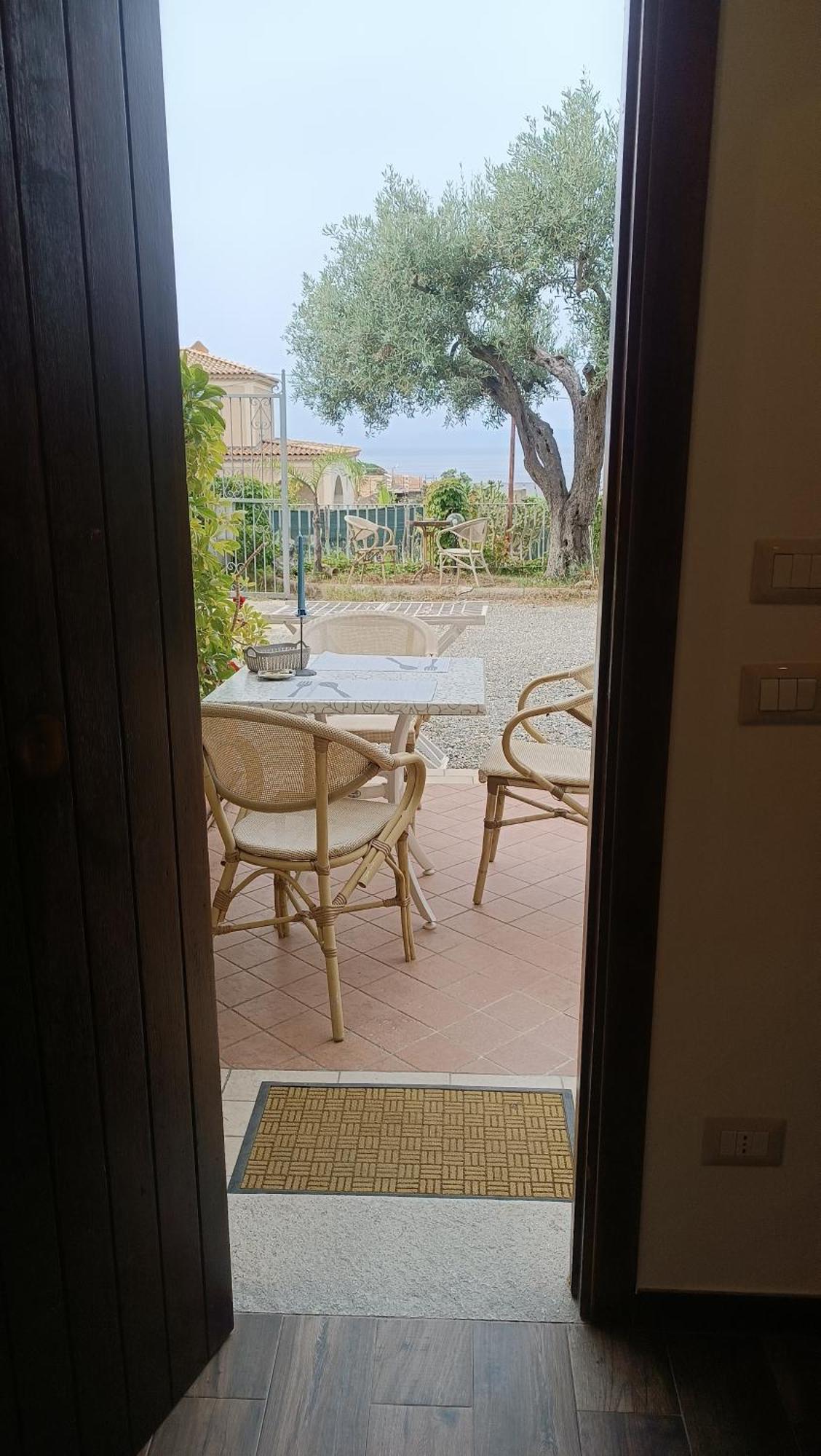 Residenza Casale San Francesco Aparthotel Tropea Exterior photo